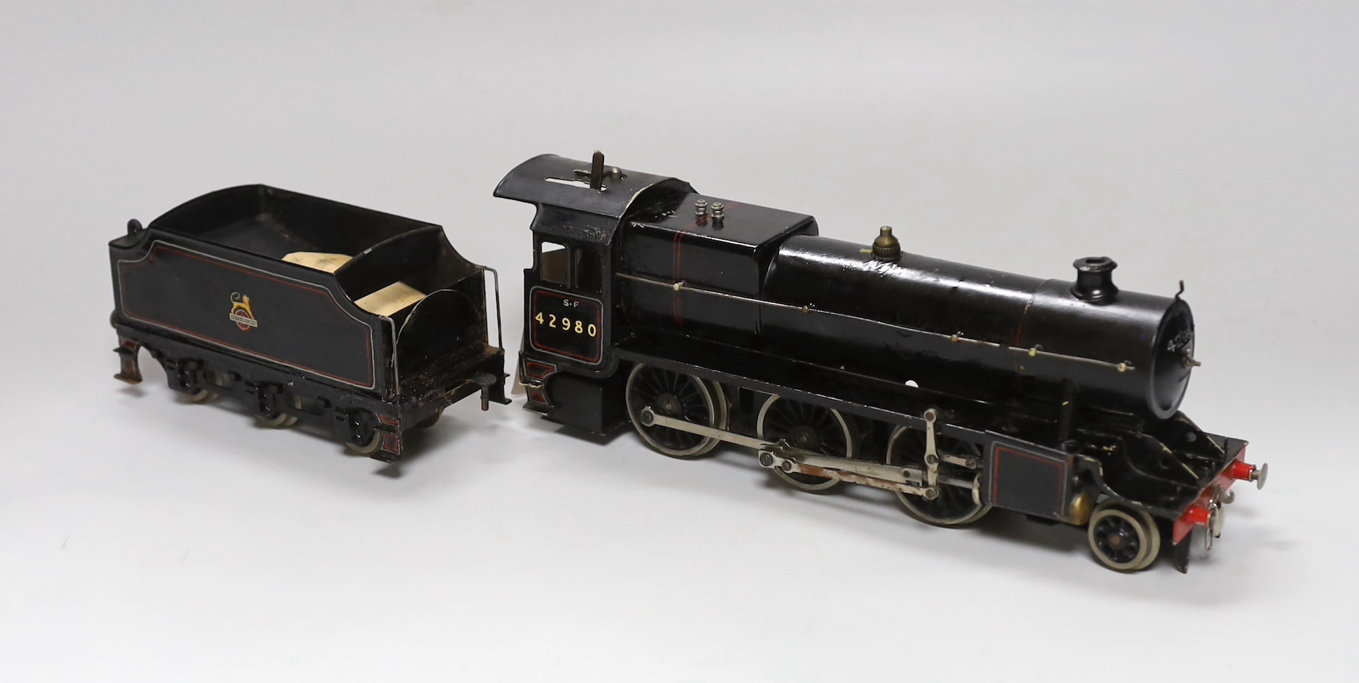 Bassett - Lowke gauge O spirit fired steam locomotive and six wheeled tender, boxed, hooked together 44cm long